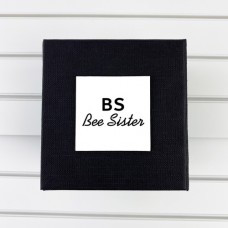 Коробочка с логотипом Bee Sister Black