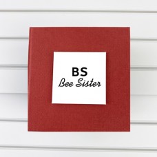 Коробочка с логотипом Bee Sister Red